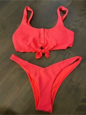 2 piece Body Glove Coral Tie-Front Ribbed Bralette Top and bottom